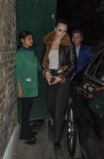 CARA DELEVINGE Arrives at Argentinean Restaurant Casa Cruz in Notting Hill 06/11/2024