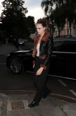 CARA DELEVINGE Arrives at Argentinean Restaurant Casa Cruz in Notting Hill 06/11/2024