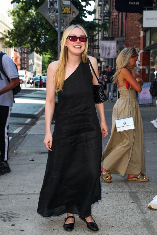 DAKOTA FANNING Out and About in New York 06/03/2024