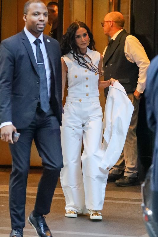 DEMI MOORE Heading to BRATS Documentary Premiere in Tribeca 06/07/2024