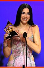 DUA LIPA - The Ultimate Fans Guide to Fua Lipa, Ed1 2024