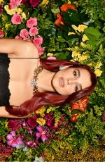 DUA LIPA - The Ultimate Fans Guide to Fua Lipa, Ed1 2024