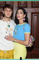 DUA LIPA - The Ultimate Fans Guide to Fua Lipa, Ed1 2024