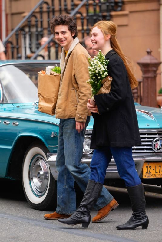 ELLE FANNING and Timothee Chalamet on the Set of A Complete Unknown in Hoboken 06/11/2024