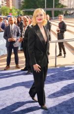 ELLE FANNING Arrives at Tony Awards in New York 06/16/2024