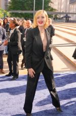ELLE FANNING Arrives at Tony Awards in New York 06/16/2024