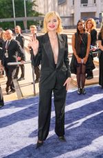 ELLE FANNING Arrives at Tony Awards in New York 06/16/2024