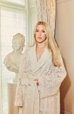 ELLIE GOULDING for Harper
