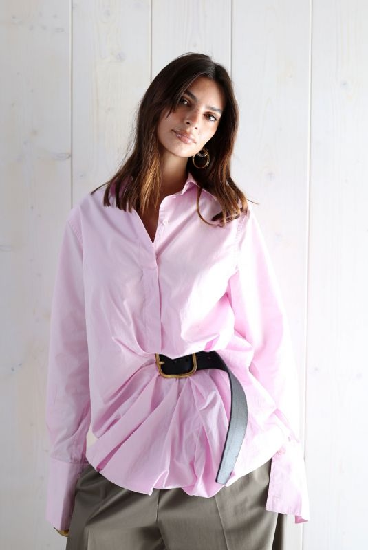 EMILY RATAJKOWSKI at Loewe Fashion Show in Paris 06/22/2024