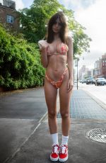 EMILY RATAJKOWSKI for Inmoratawomen City Kini, May 2024