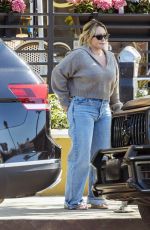 HILARY DUFF at Go Greek Yogurt in Studio City 06/10/2024