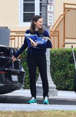 JENNIFER GARNER Out and About in Los Angeles 06/11/2024