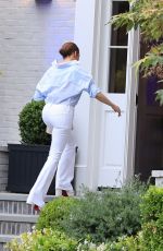 JENNIFER LOPEZ Arrives at Ben Affleck