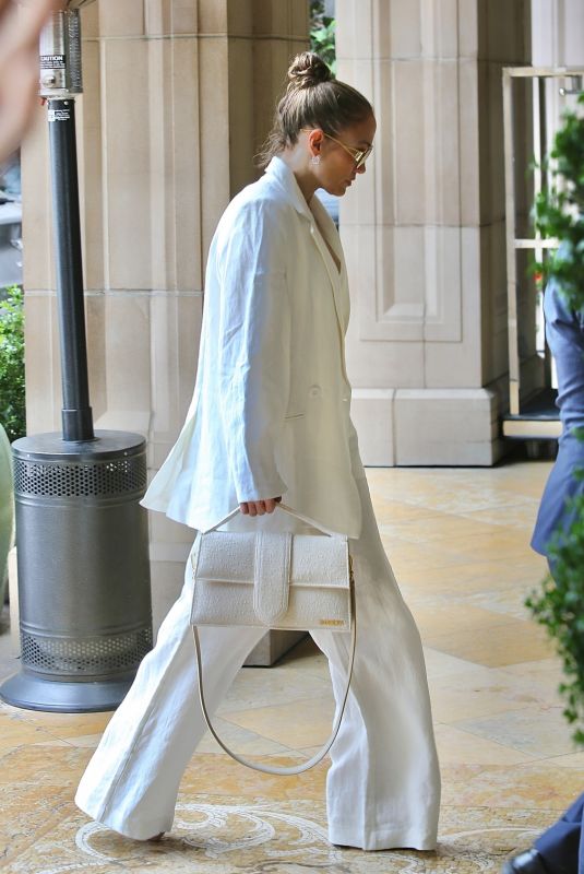 JENNIFER LOPEZ Arrives at The Maybourne Beverly Hills 06/13/2024