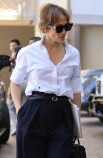 JENNIFER LOPEZ Returns to Maybourne Hotel in Beverly Hills 06/29/2024