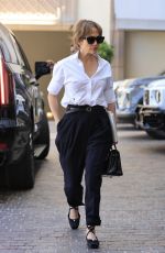 JENNIFER LOPEZ Returns to Maybourne Hotel in Beverly Hills 06/29/2024