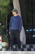 JESSICA ALBA and Joseph Gordon-Levitt Grab Lunch at Bird Street Restaurant in Los Angeles 06/11/2024