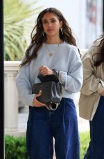 JESSICA ALBA Shopping at Saks Fifth Avenue Store in Beverly Hills 06/13/2024