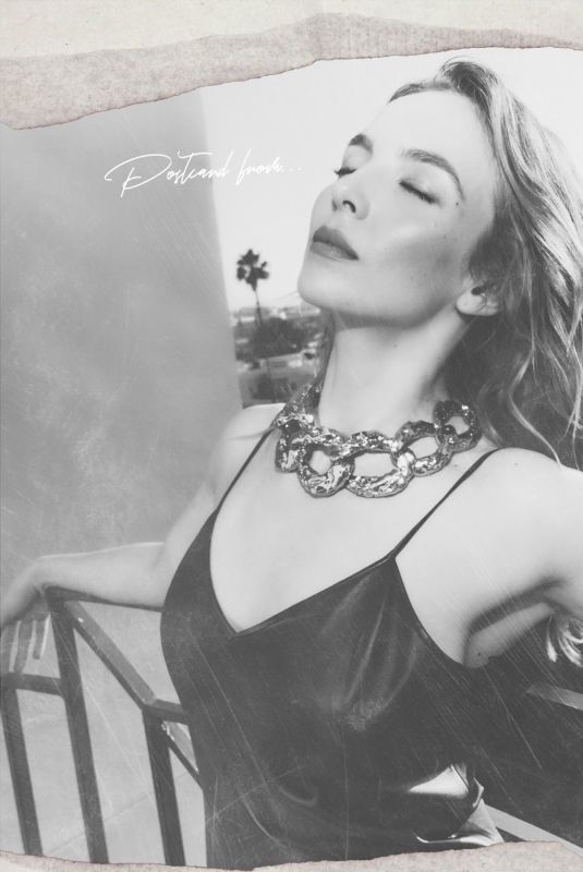 JODIE COMER - The Bikeriders LA {remiere Photobook, June 2024