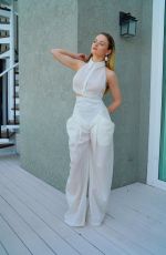 JOEY KING at a Photoshoot 06/01/2024