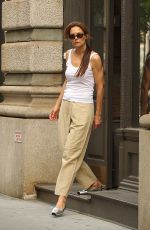 KATIE HOLMES Leaves Her Apartment in New York 06/06/2024