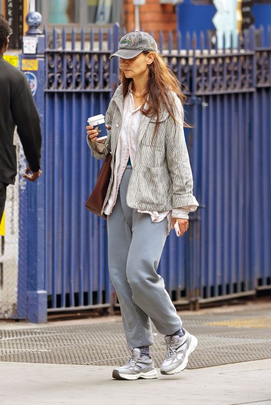 KATIE HOLMES Out and About in New York 06/17/2024
