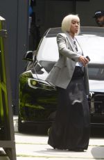 KELLY ROWLAND Leaves a Photoshoot in Los Angeles 06/08/2024