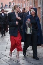 KELLY RYTHERFORD Arrives for Chaumet Jewellery Show in Venice 06/12/2024