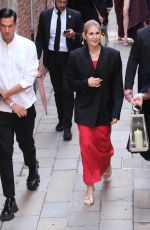 KELLY RYTHERFORD Arrives for Chaumet Jewellery Show in Venice 06/12/2024