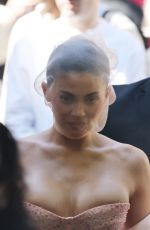 KYLIE JENNER Arrives at Schiaparelli Haute Couture Fall/Winter 2024-2025 Show at Paris Fashion Week 06/24/2024