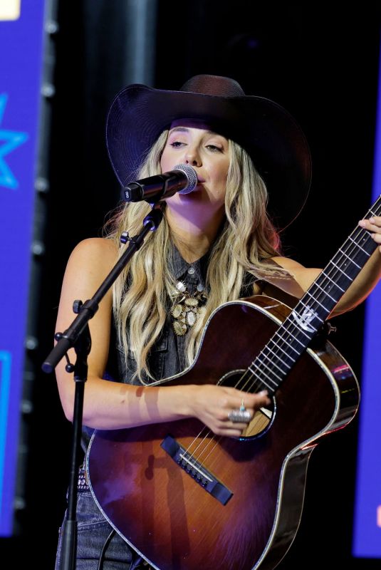LAINEY WILSON Performs at CMA Fest 2024 in Nashville 06/09/2024