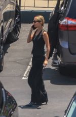 NICOLE RICHIE Leaves Her Son Sparrow