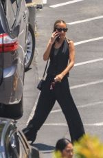 NICOLE RICHIE Leaves Her Son Sparrow
