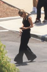 NICOLE RICHIE Leaves Her Son Sparrow