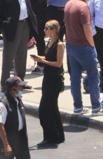NICOLE RICHIE Leaves Her Son Sparrow