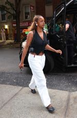 Pregnant HAILEY BIEBER Out for Dinner with Justin Bieber and JUSTINE SKYE in New York 06/22/2024