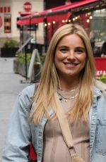 Pregnant SIAN WELBY Arrives at Capital Breakfast in London 06/03/2024