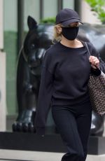REESE WITHERSPOON Out Shopping in New York 06/11/2024