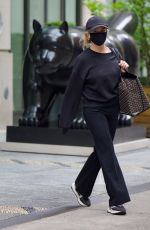 REESE WITHERSPOON Out Shopping in New York 06/11/2024