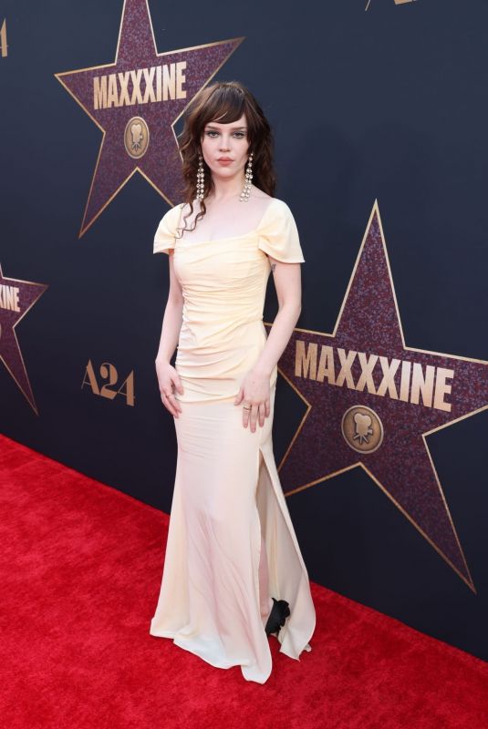 SOPHIE THATCHER at Maxxxine Premiere at TCL Chinese Theatre in Hollywood 06/24/2024