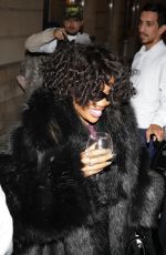 SZA Out for Dinner with Friends in Paris 06/03/2024