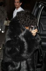 SZA Out for Dinner with Friends in Paris 06/03/2024