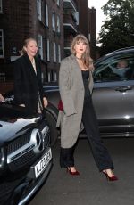 TAYLOR SWIFT Out for Dinner with Friends in London 06/11/2024