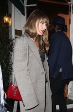 TAYLOR SWIFT Out for Dinner with Friends in London 06/11/2024