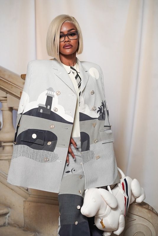 TEYANA TAYLOR Arrives at Thom Browne Haute Couture Fall/Winter 2024-2025 Show at Paris Fashion Week 06/24/2024