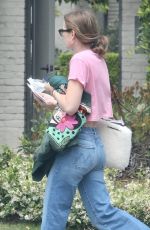 VIOLET AFFLECK Checking Her Dad
