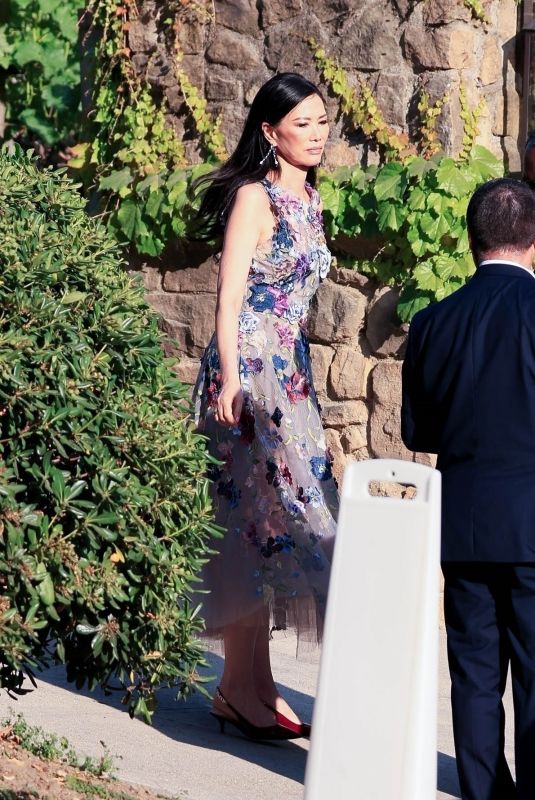 WENDI DENG Arrives at Moraga Estate Winery in Bel-Air 06/02/2024