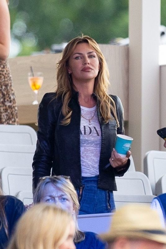 ABIGAIL ABBEY CLANCY Watching The Kings of Leon at American Express Presents BST Hyde Park in London 06/30/2024