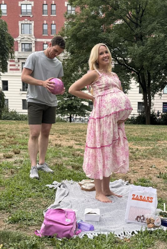 ANNA CAMP and Pete Ploszek on the Set of YOU in Central Park in New York 07/26/2024