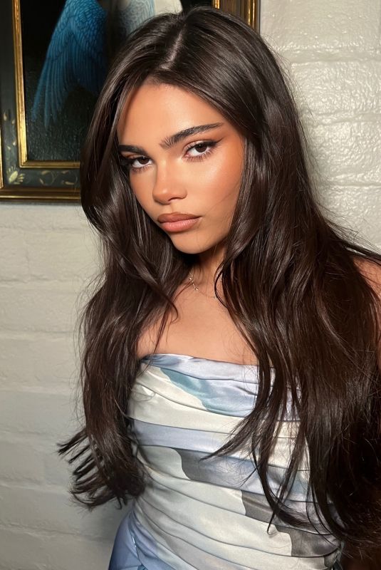 ARIANA GREENBLATT - Instagram Photos 07/18/2024